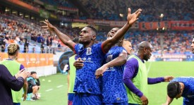 泰山队领跑中超：关键先生闪耀，团队精神铸就冠军之路