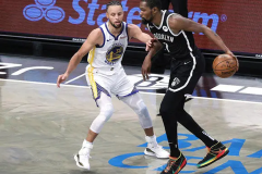 爱德华兹28分逆风助森林狼扳平勇士大比分